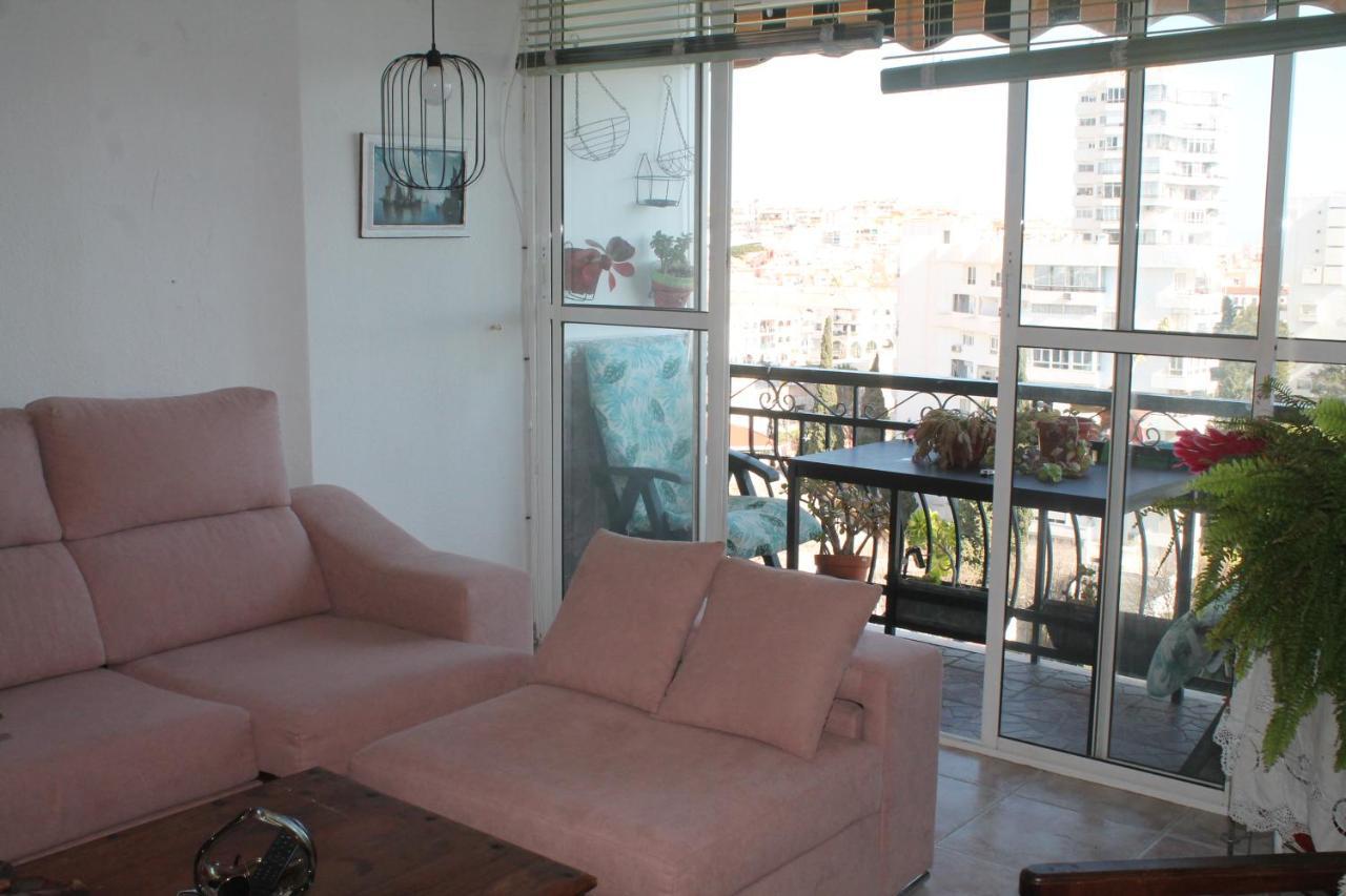Coty'S Beach, Habitaciones En Casa Compartida Benalmádena Kültér fotó